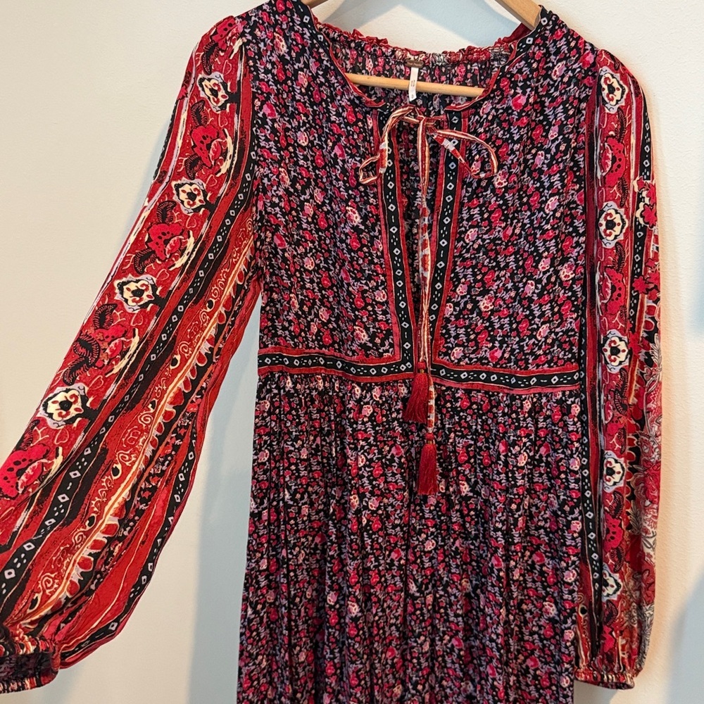 Free People Happy Feelings Dress
Maxi Long Sleeve Red Black S - Picture 7 of 11